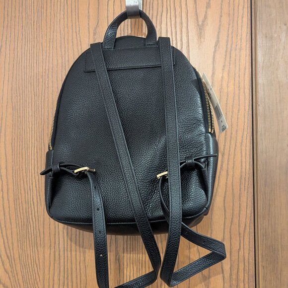NWT Michael Kors Erin Medium Zip Pocket Leather Backpack Gold Tone Hardware - Picture 2 of 7